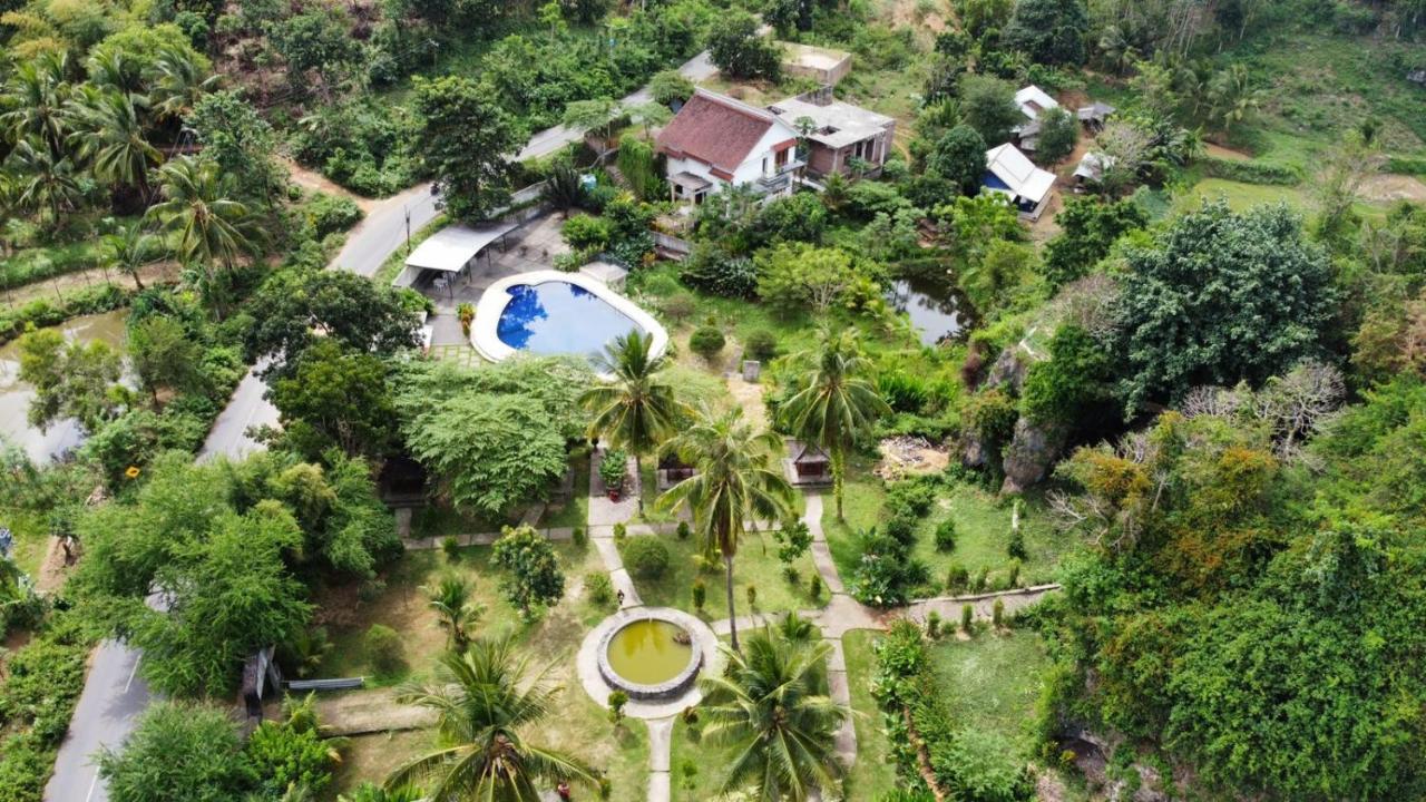 Cersen Resort Lombok Kuta  Exterior photo