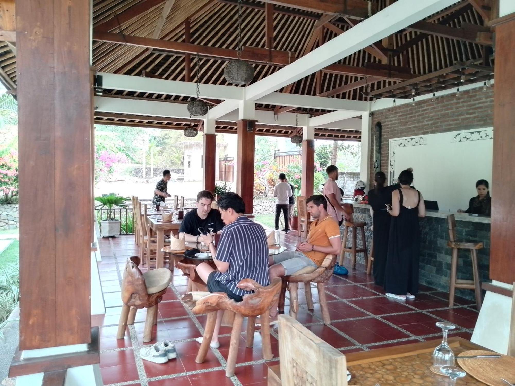 Cersen Resort Lombok Kuta  Exterior photo